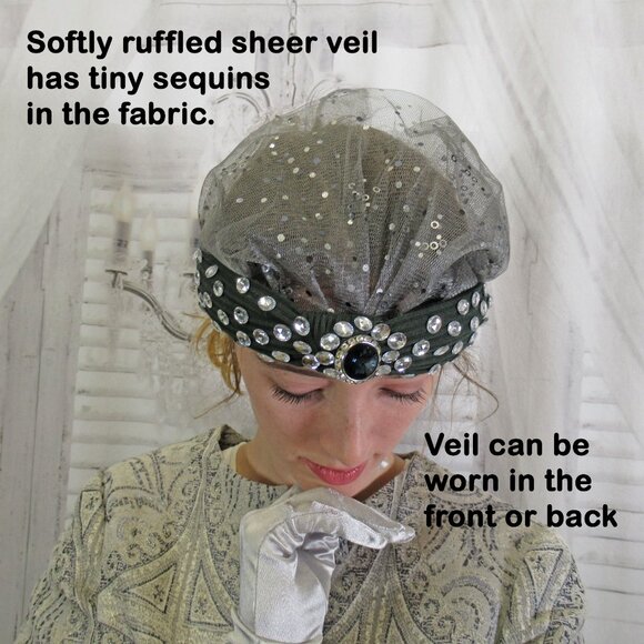 Flapper inspired headpiece, Gray softly ruffled short veil plus clear rhinestone - Picture 4 of 11